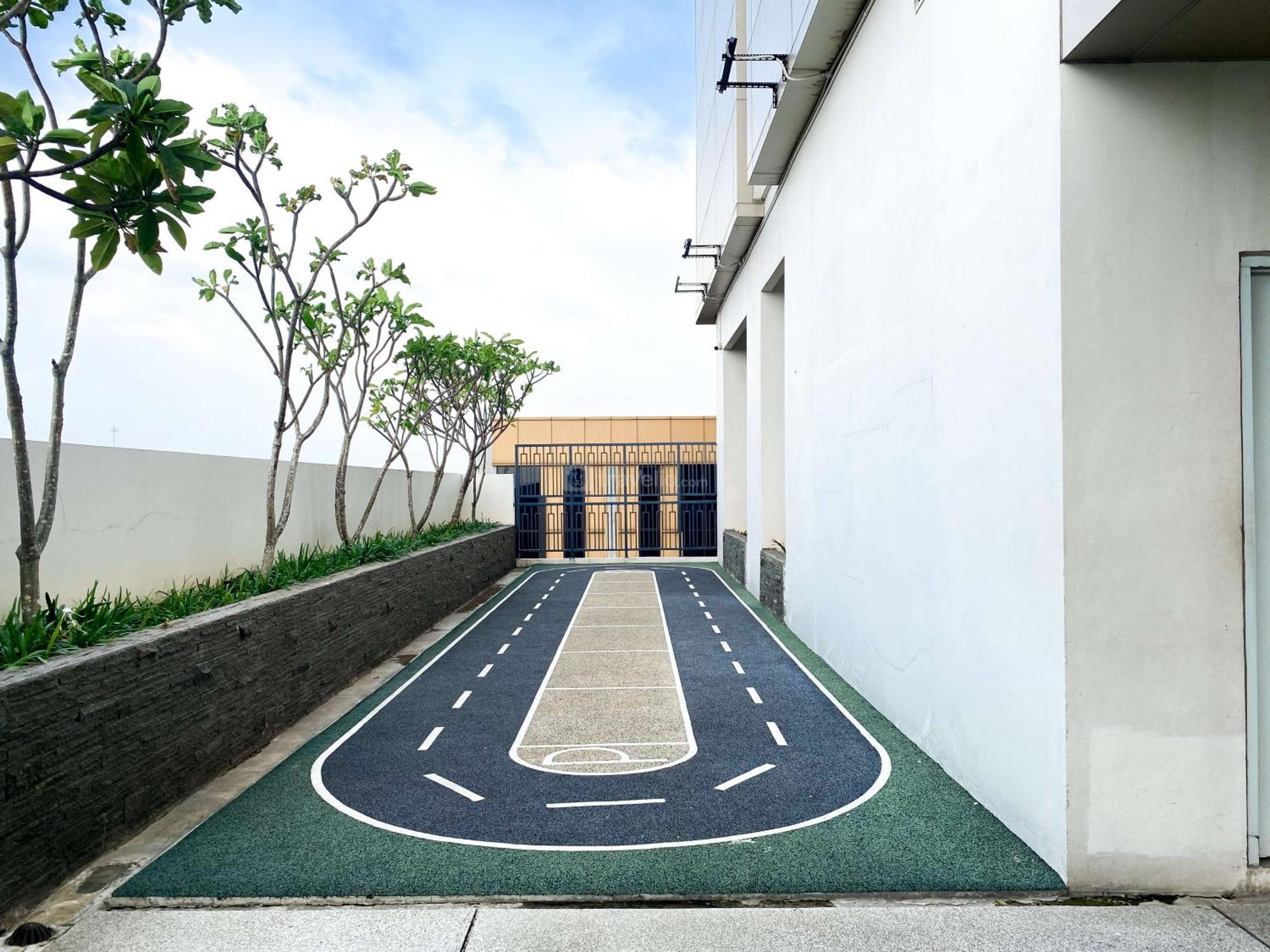 Homey And At Vasanta Innopark By Travelio Cikarang