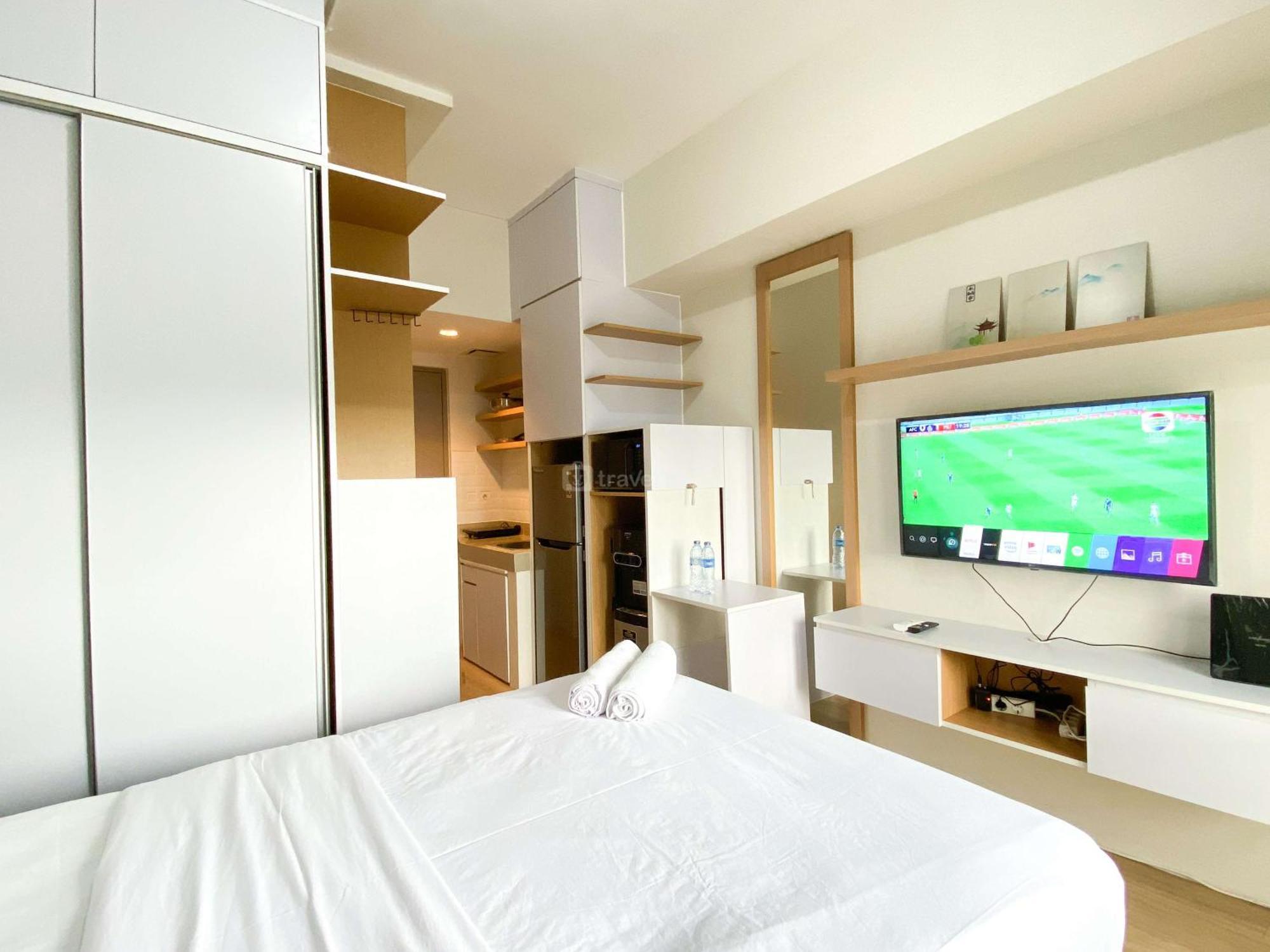 Apartemen Homey And At Vasanta Innopark By Travelio